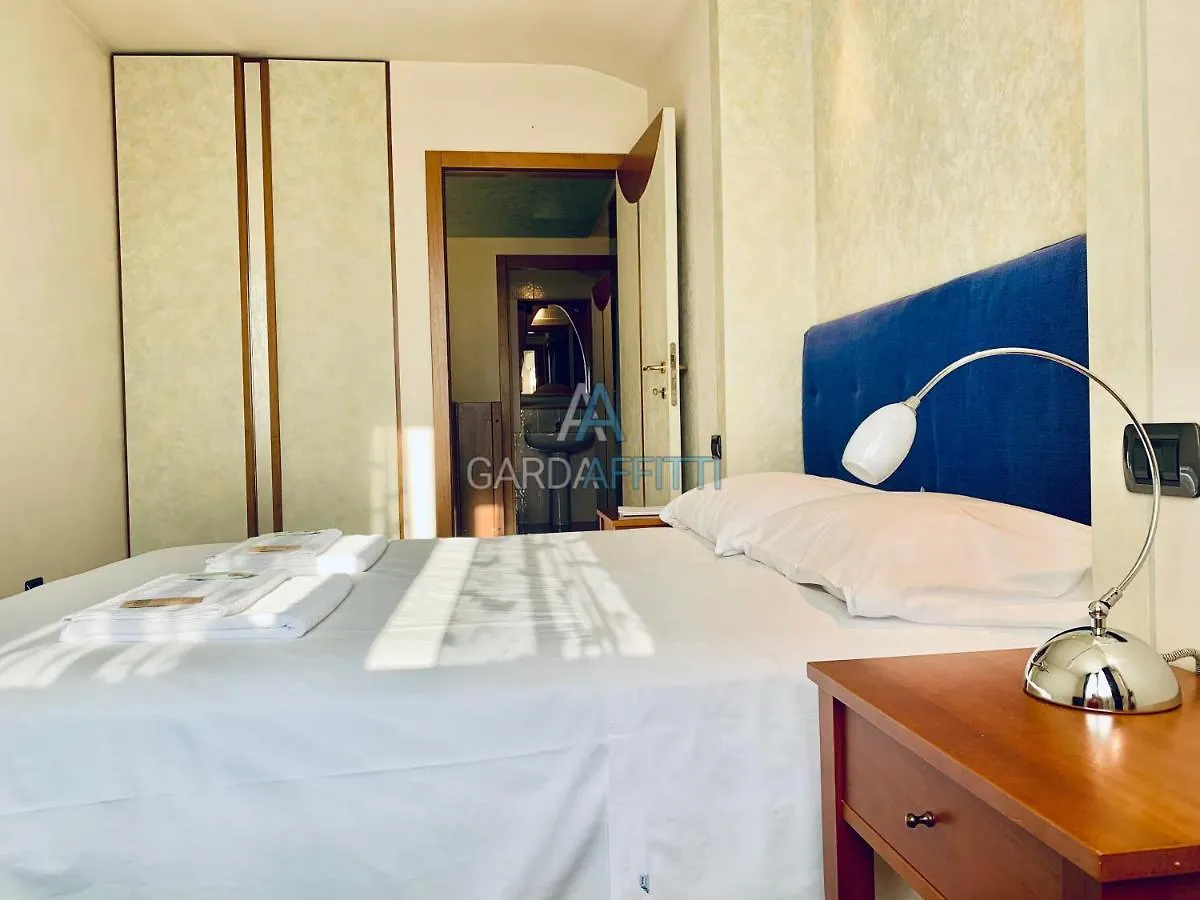 Platino Apartment - Desenzano - Green Residence Desenzano del Garda 0*,  Italy