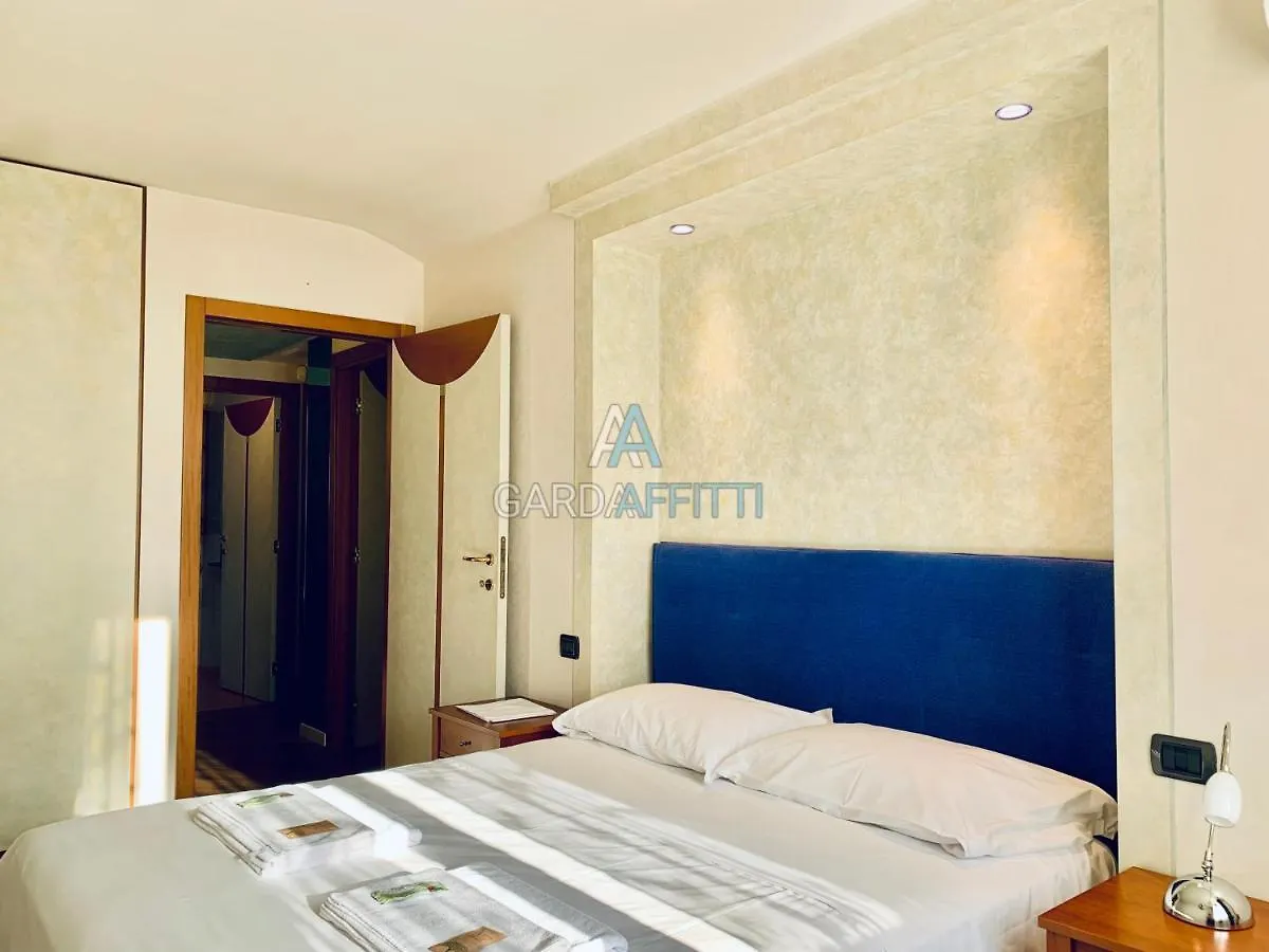 Platino Apartment - Desenzano - Green Residence Desenzano del Garda 0*,